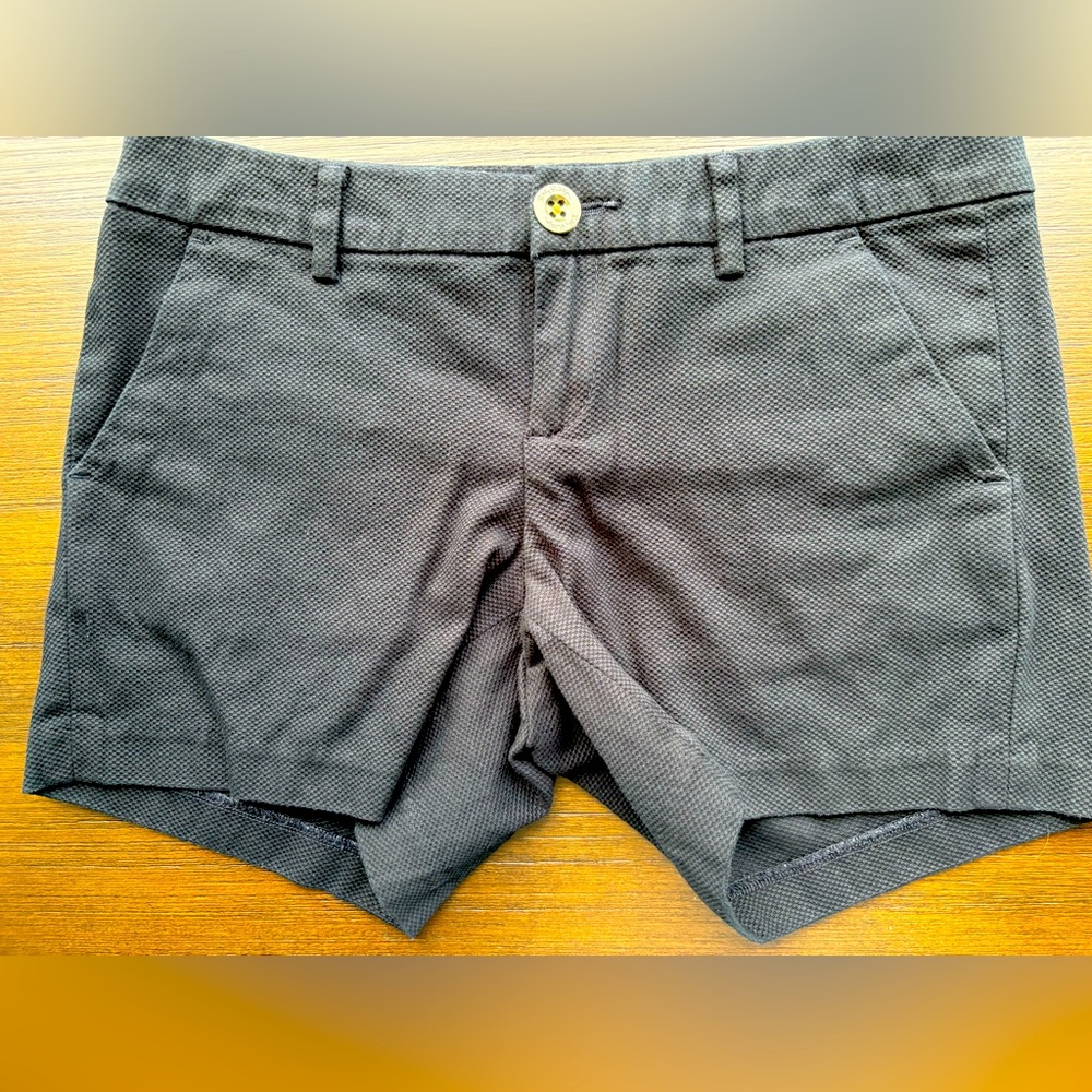 Lilly Pulitzer, Callahan Stretch shorts in Onyx, Size 0